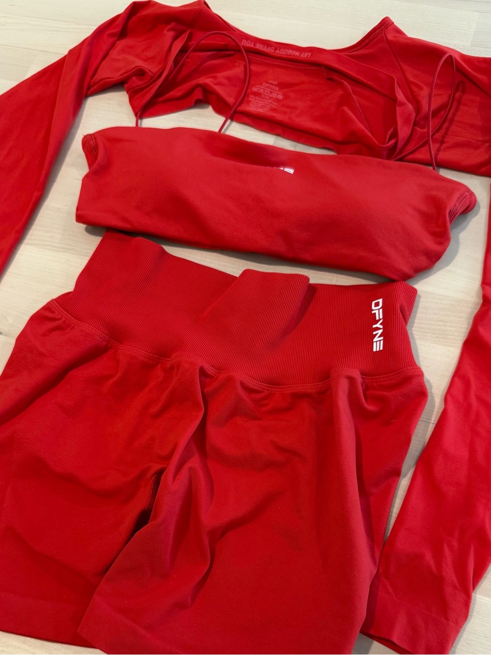DFYNE DEFY SET